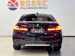 BMW 5 Series Facelift II 530Li Luxury M Sport Package - фото 11