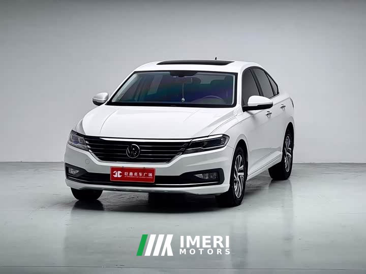 Volkswagen Lavida 1.5L automatic vision version - автомобиль из Китая