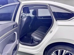 Volkswagen Lavida 1.5L automatic vision version - фото 11