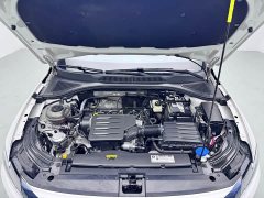 Volkswagen Lavida 1.5L automatic vision version - фото 8