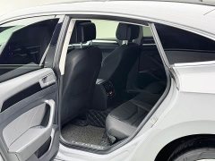 FAW-Volkswagen CC 380TSI eye-catching version - фото 17