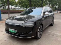AITO M9 EREV Ultra 42kWh 6-Seater - фото 1
