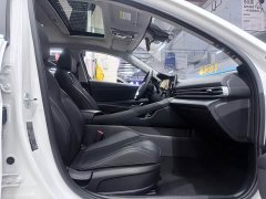 Lexus Elantra 1.5L CVT LUX Premium Edition - фото 18