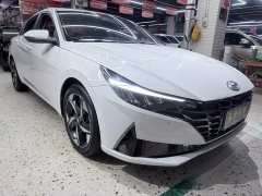 Lexus Elantra 1.5L CVT LUX Premium Edition - фото 3