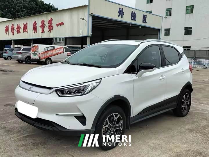 BYD Yuan Pro 401KM luxury - автомобиль из Китая
