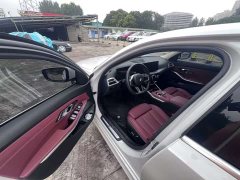BMW 3 Series 325Li M Sports Package - фото 3