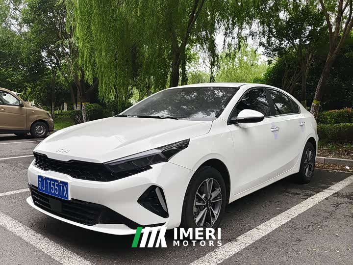 Kia K3 1.5L CVT Deluxe Edition - автомобиль из Китая