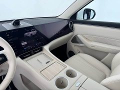 AITO Wenjie M8 extended range Max version 53.4kWh 5-seater version (192-line lidar) - фото 6