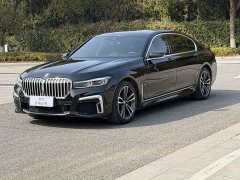 BMW 7 Series 730Li Luxury Package - фото 1