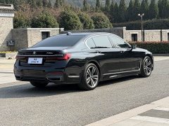 BMW 7 Series 730Li Luxury Package - фото 4