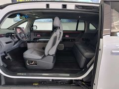 Zeekr JIKE MIX Smart Driving Edition - фото 19