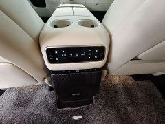 Li Auto Ideal MEGA Ultra - фото 9