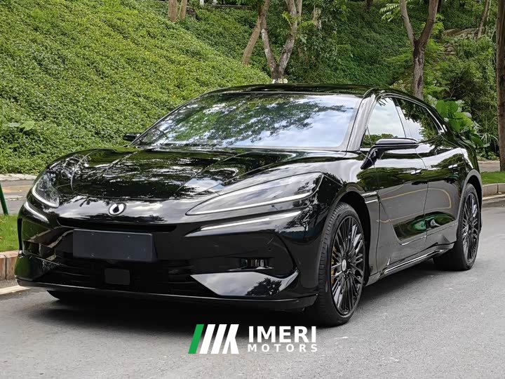 Denza Z9GT 1100 four-wheel drive Ultra version