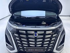 Denza D9 DM-i 970 four-wheel drive flagship - фото 10