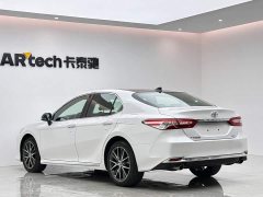 Toyota Camry 2023 2.5G Luxury Edition - фото 3