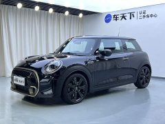 MINI 2.0T COOPER S King’s Cross Special Edition - фото 1