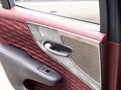 Lexus LS 500h Executive Edition - фото 18