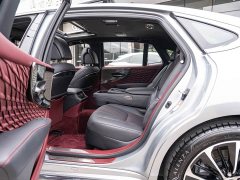 Lexus LS 500h Executive Edition - фото 9