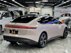 NIO ET5 75kWh - фото 7