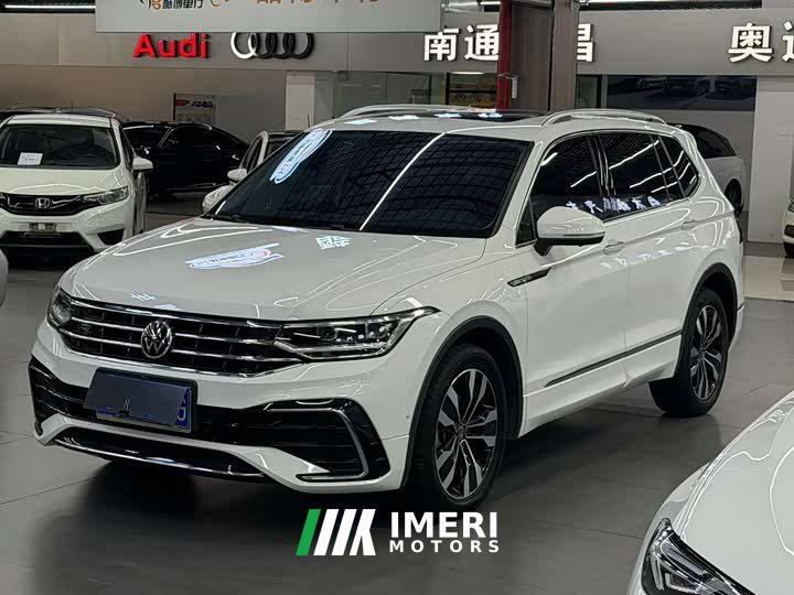 Volkswagen Tiguan L 330TSI automatic two-wheel drive R-Line version - автомобиль из Китая