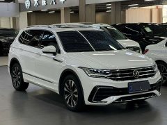 Volkswagen Tiguan L 330TSI automatic two-wheel drive R-Line version - фото 3