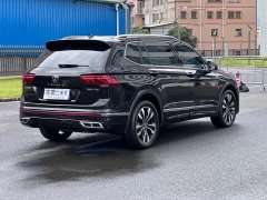 Volkswagen Tiguan L 2023 330TSI automatic two-wheel drive R-Line version - фото 14