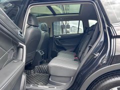 Volkswagen Tiguan L 2023 330TSI automatic two-wheel drive R-Line version - фото 7