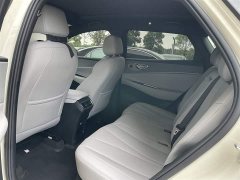 Lynk & Co Hiace 06 EV 605 Pilot Pro Edition - фото 4