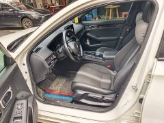 Honda Civic 2022 240TURBO CVT combustion version - фото 4