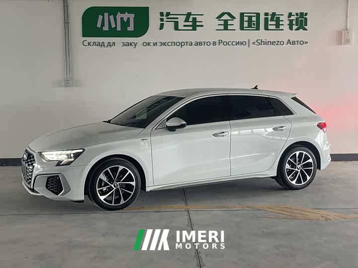 Audi A3 facelift Sportback 35 TFSI aggressive and sporty - автомобиль из Китая