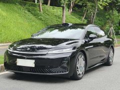 Lynk & Co Hyper A800 Smart Premium Edition - фото 1