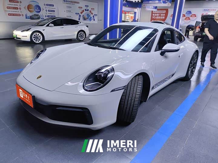 Porsche 911 Carrera 3.0T - автомобиль из Китая