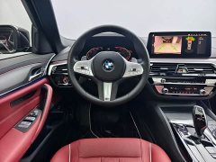 BMW 5 Series facelift 530Li leading M sports package - фото 13