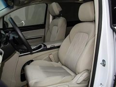 Buick GL8 2023 ES Lu Zun Comfort Type - фото 18