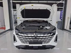 Changan UNI-Z 1.5T Smooth Edition - фото 7