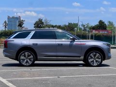 Hongqi E-HS9 510km Qichang version six seats - фото 6