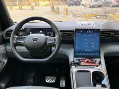 NIO ES8 2020 580KM seven-seater version - фото 12