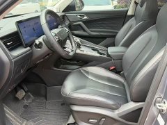 BMW Roewe RX5 New Energy eRX5 Super Hybrid Superior Edition - фото 3