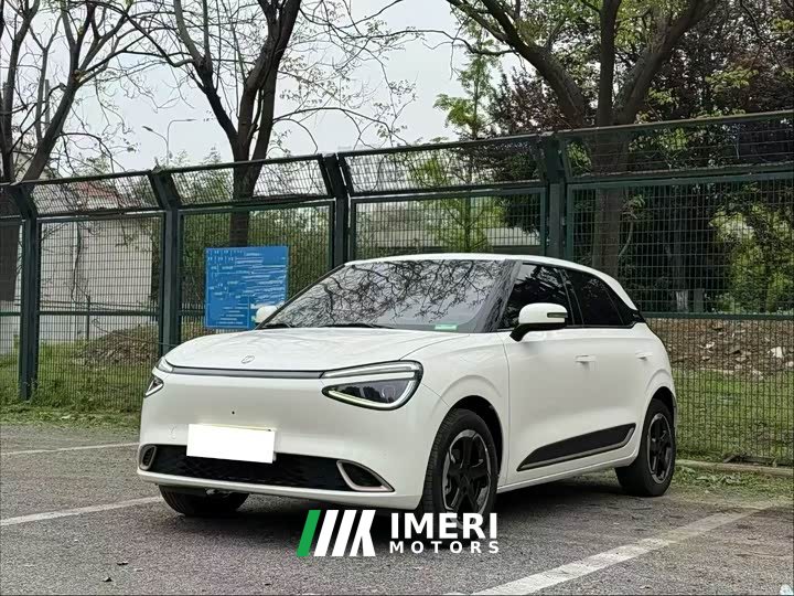 Lynk & Co Nano 01 430 Plus smart - автомобиль из Китая