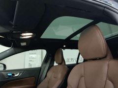 Volvo V60 B5 Zhiyuan Luxury Edition - фото 11