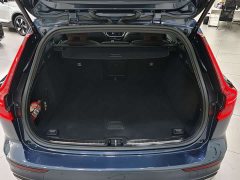 Volvo V60 B5 Zhiyuan Luxury Edition - фото 7
