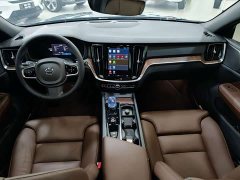 Volvo V60 B5 Zhiyuan Luxury Edition - фото 8