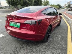 Tesla Model 3 rear-wheel drive version - фото 5