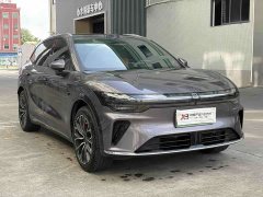 Zeekr 7X 75kWh rear-wheel drive MAX version - фото 3