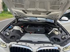 BMW X3 facelift xDrive28i M sports package - фото 17