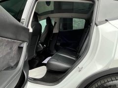 Tesla Model Y long-range all-wheel drive version - фото 14