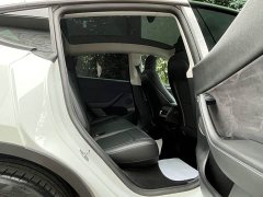 Tesla Model Y long-range all-wheel drive version - фото 16