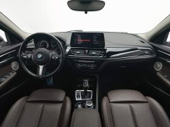 BMW 1 Series facelift 120i M Sports Night Edition - фото 5