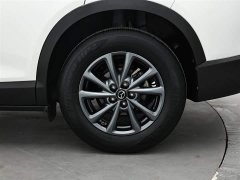 Mazda CX-4 2021 2.0L automatic two-wheel drive Blue Sky Vibrant Edition - фото 9