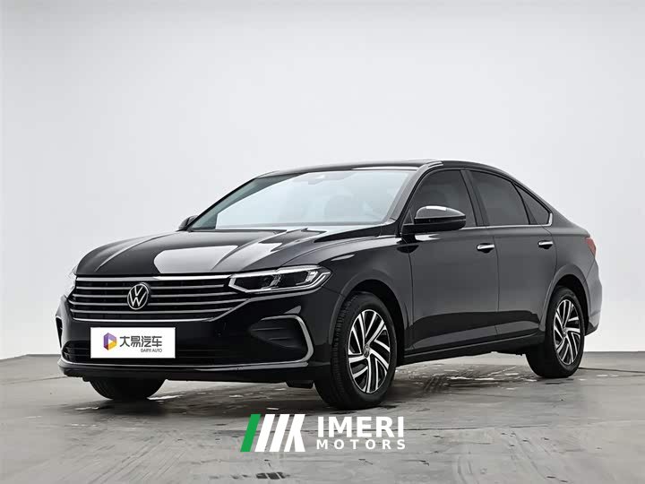 Volkswagen Lavida 1.5L automatic 5 million version - автомобиль из Китая